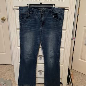 American Eagle Favorite Boyfriend Jeans Size 18